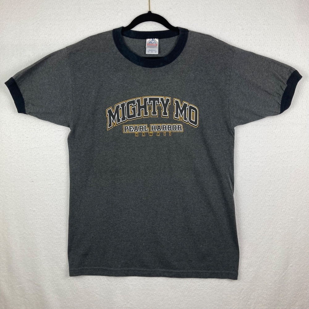 Vintage Made in USA Gray Mighty Mo Pearl Harbor Hawaii Unisex Tshirt Size L